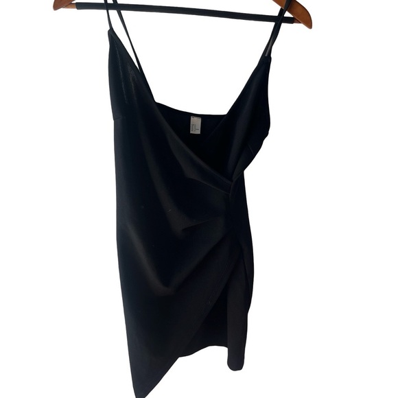 Forever 21 Black Mini Dress - Picture 2 of 3